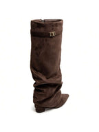 Botas Slouch Femininas | Bico Pontiagudo e Salto Baixo