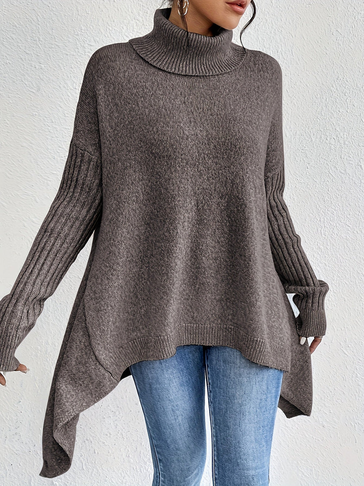 Mulher Camisola Tricot Gola Alta Assimétrica