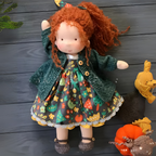 Romy | Boneca Waldorf Artesanal | Algodão e Lã Natural | Bebés e Crianças