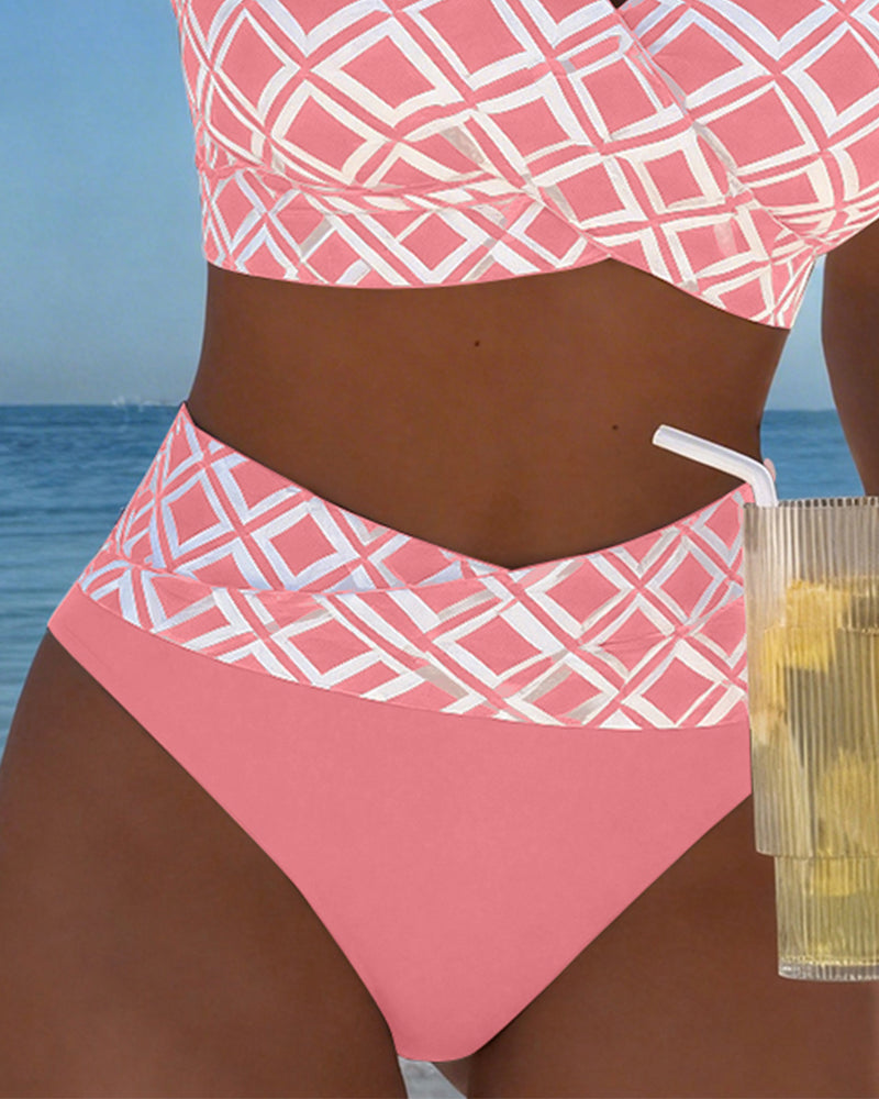 Bikini Feminino Xadrez Sem Aro Calcinha Alta