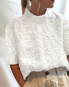 Rosalind | Blusa Feminina Gola Alta com Bordado Floral