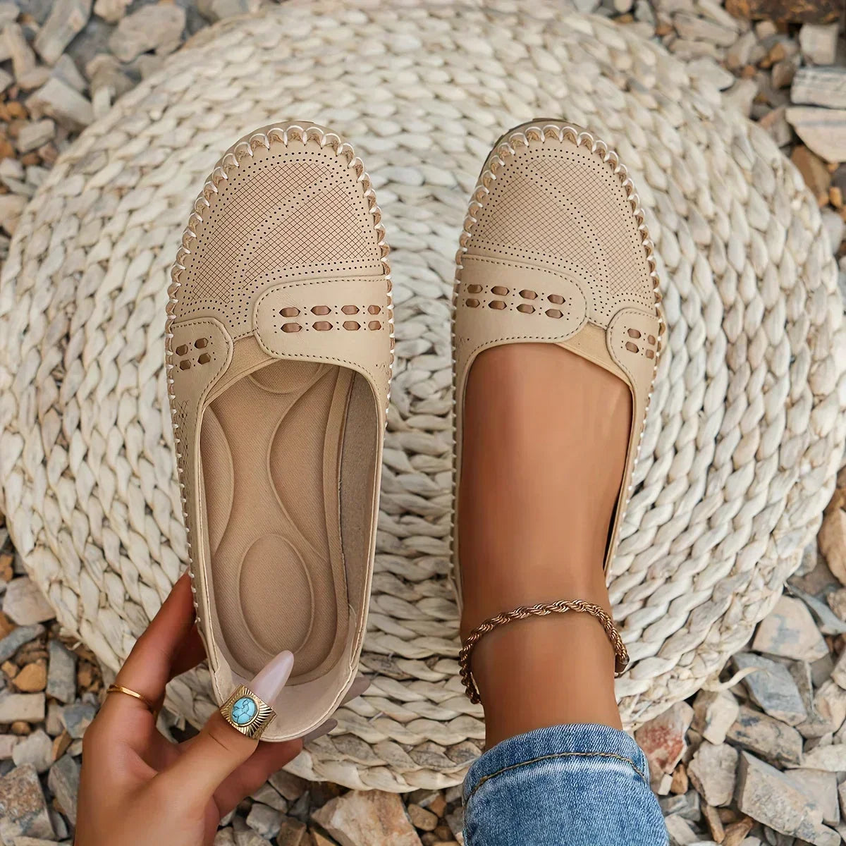 Halcyon | Mulheres Loafers Slip On Perfurados Confortáveis