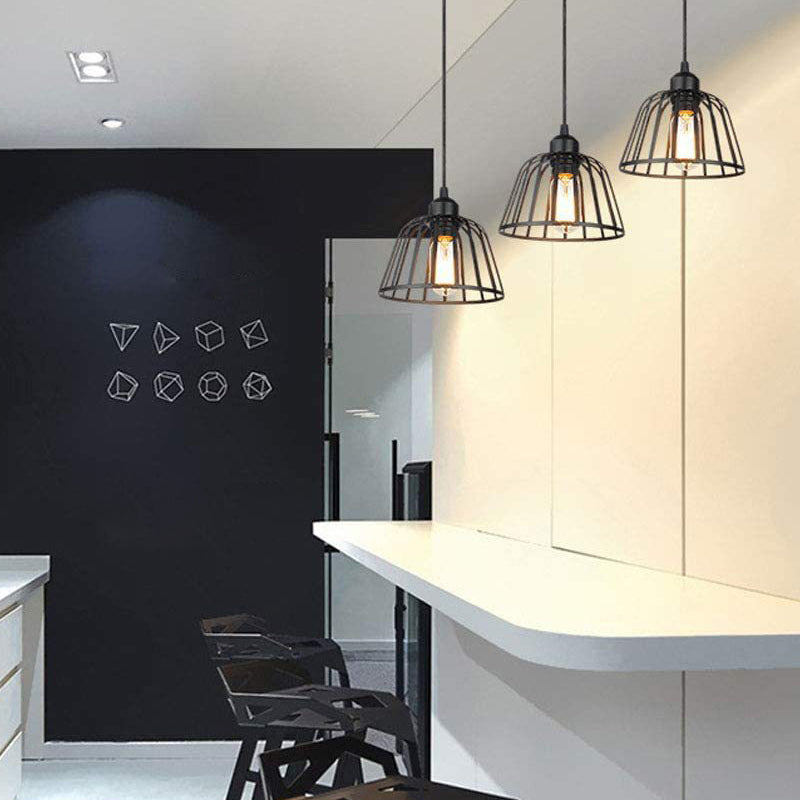 Wynne | Lustre LED Industrial Retro | Gaiola de Ferro Preto | 1 ou 3 Luzes