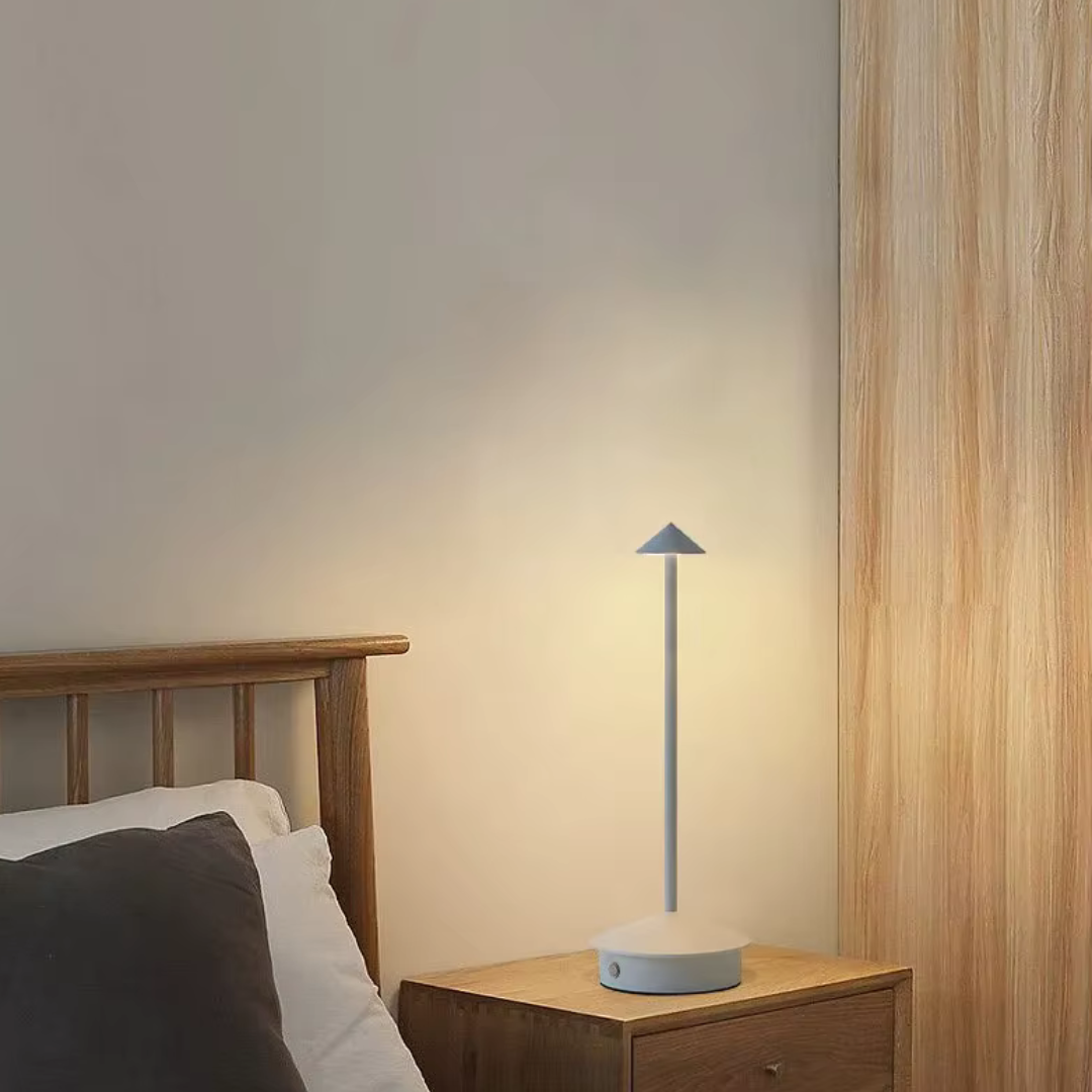 Candeeiro de Mesa LED Recarregável | Alumínio, Toque, 3 Tons | Jade