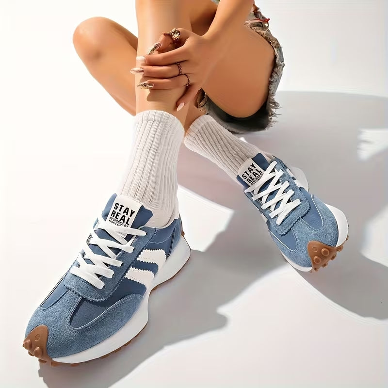 Wren | Sapatilhas Retro Femininas Estilo Camurça Perfil Baixo