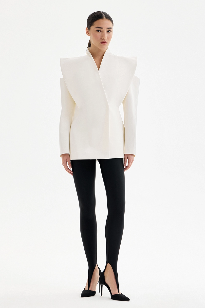 Blazer Feminino | Ombros Estruturados, Corte Ajustado | Elegante, Social