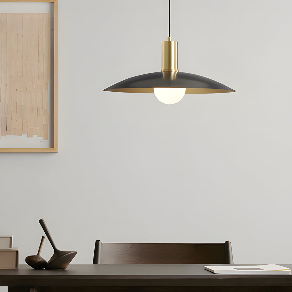Candeeiro Suspenso de Latão | Mid-Century, 1 Luz, Vidro Leitoso | Calla
