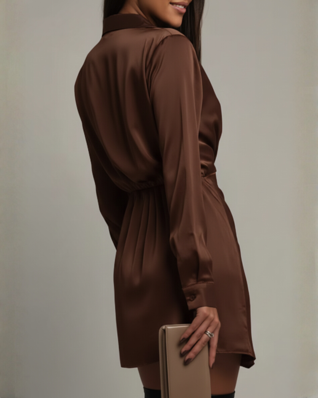 Wynne | Vestido Mini Manga Longa com Detalhe Cruzado