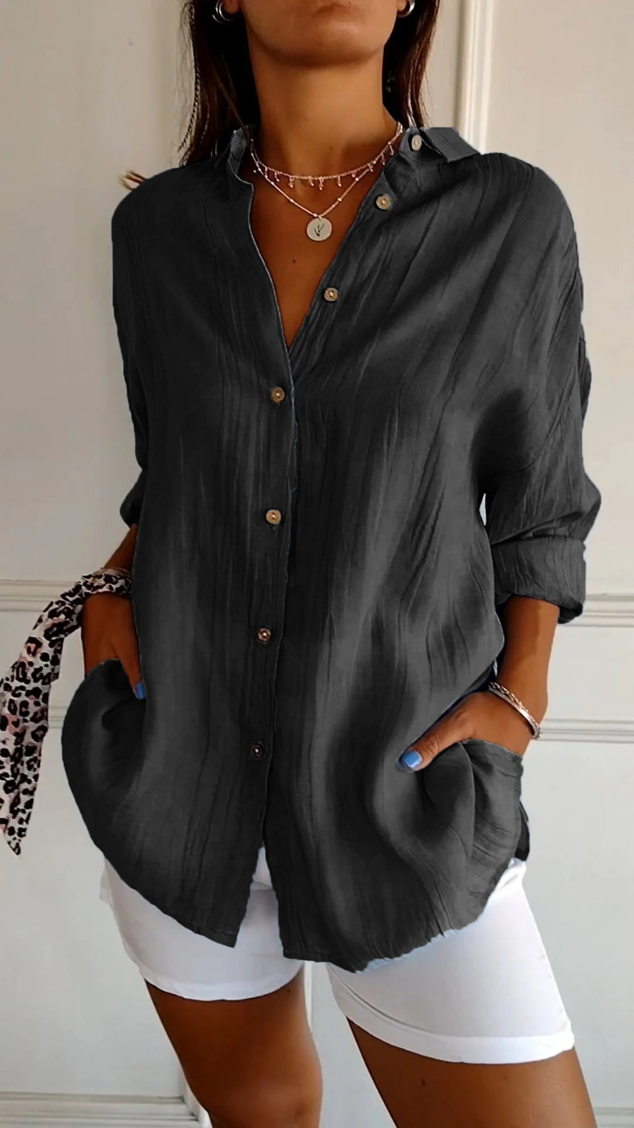 Della | Camisa Feminina Linho Oversized com Botões e Colarinho