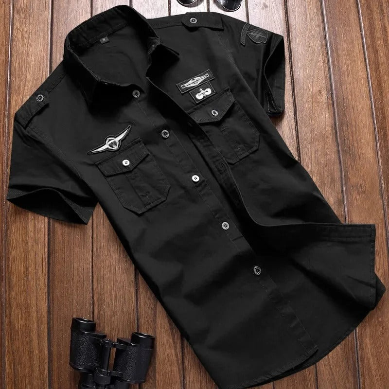Greta | Camisa Masculina Manga Curta Bolsos Cargo