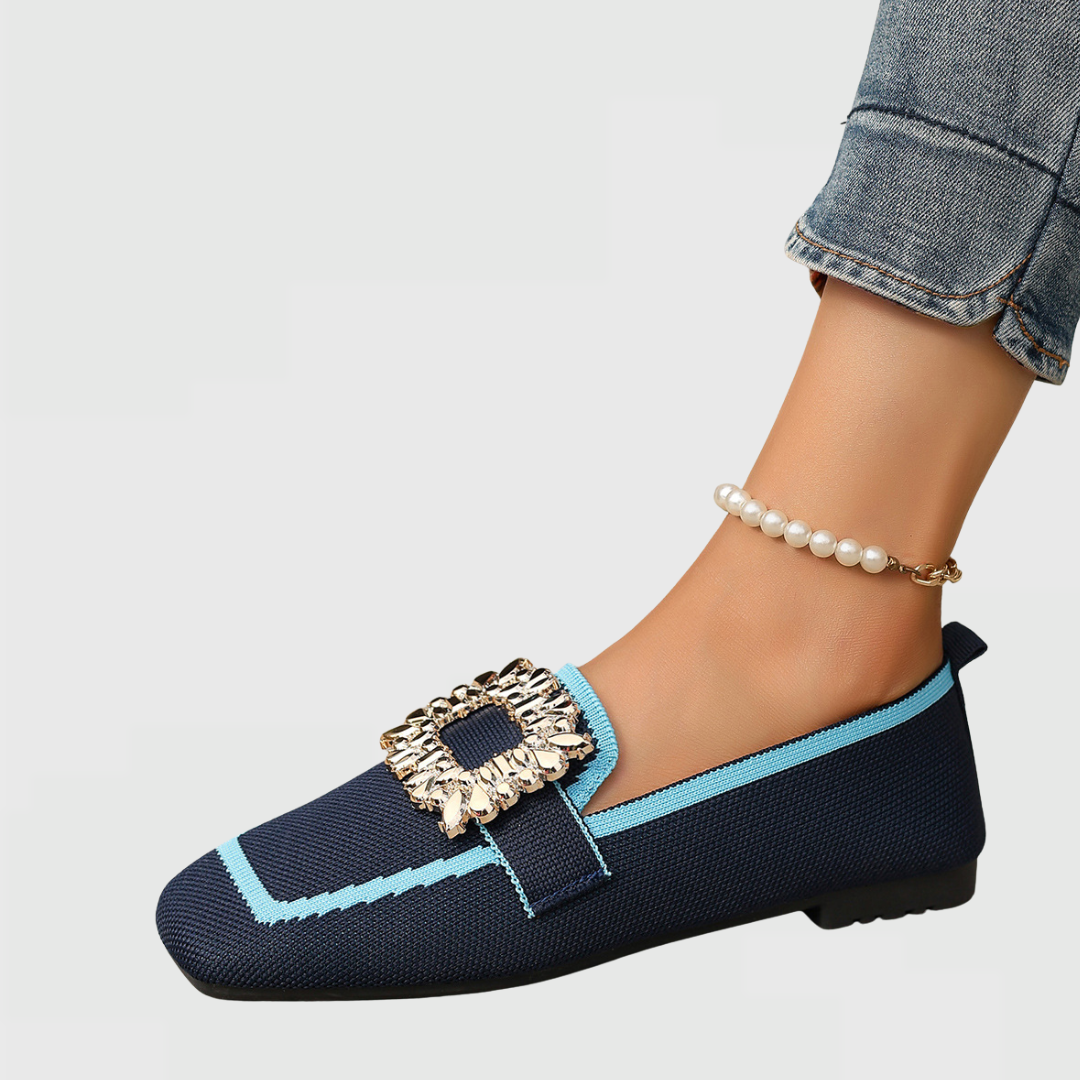Marlow | Mocassins Femininos Bico Quadrado com Tira Decorativa