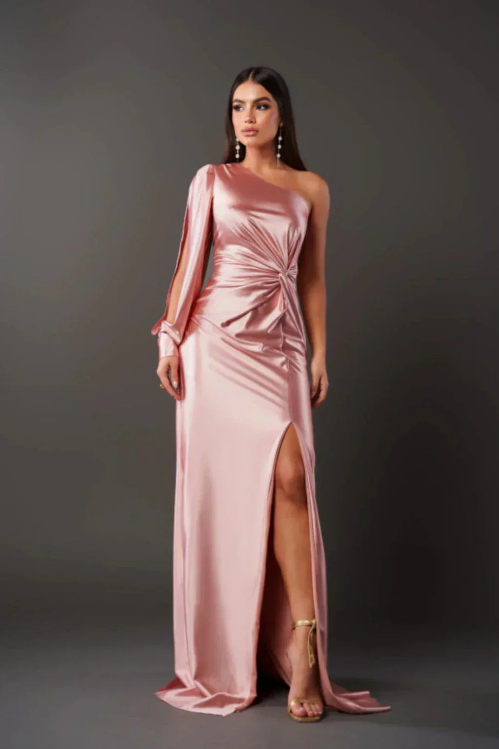 Vestido Maxi Cetim Ombro Único Feminino | Elegância Noturna
