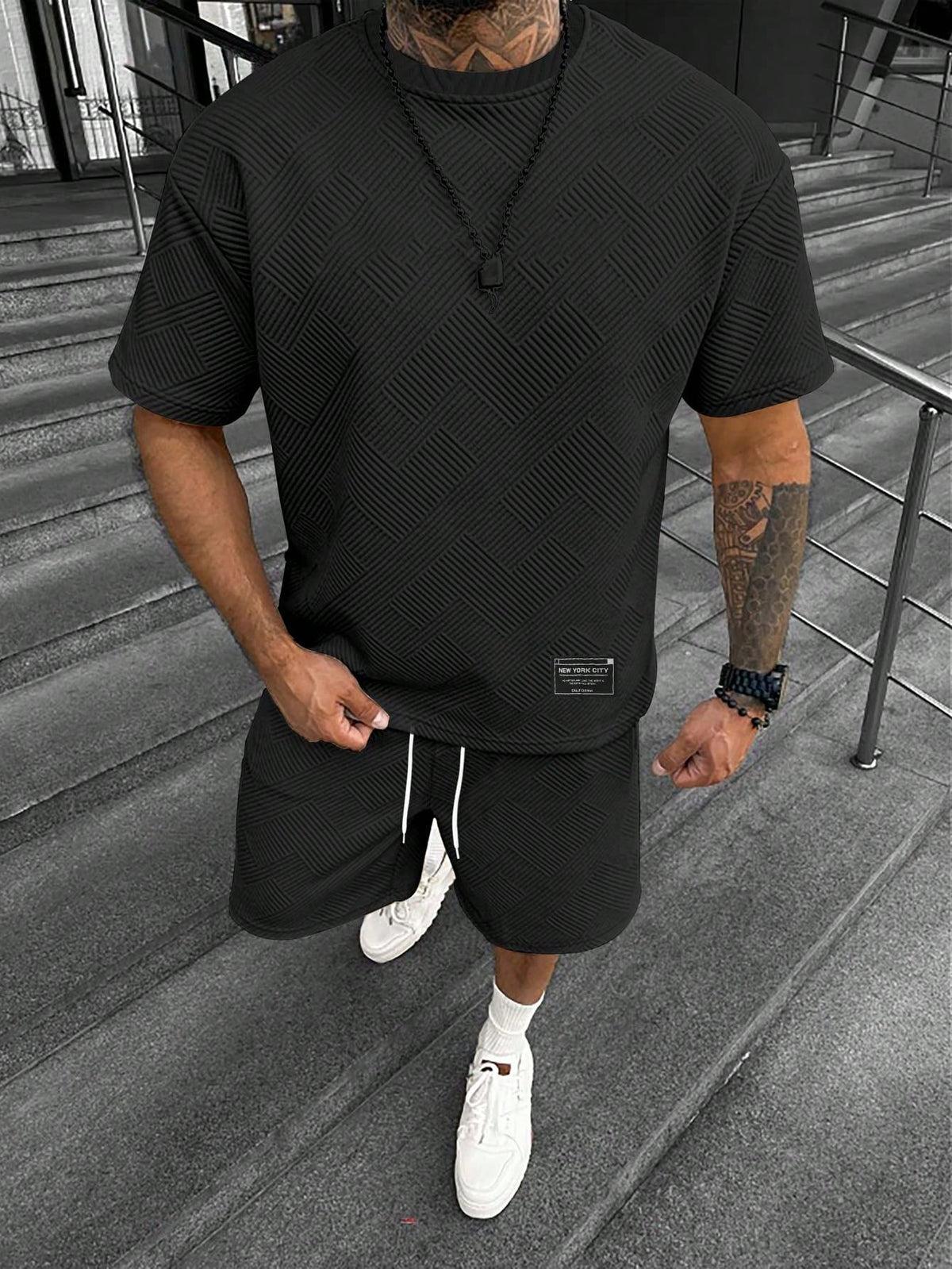 Ottavia | Conjunto Masculino Camiseta Oversized e Shorts Esportivos
