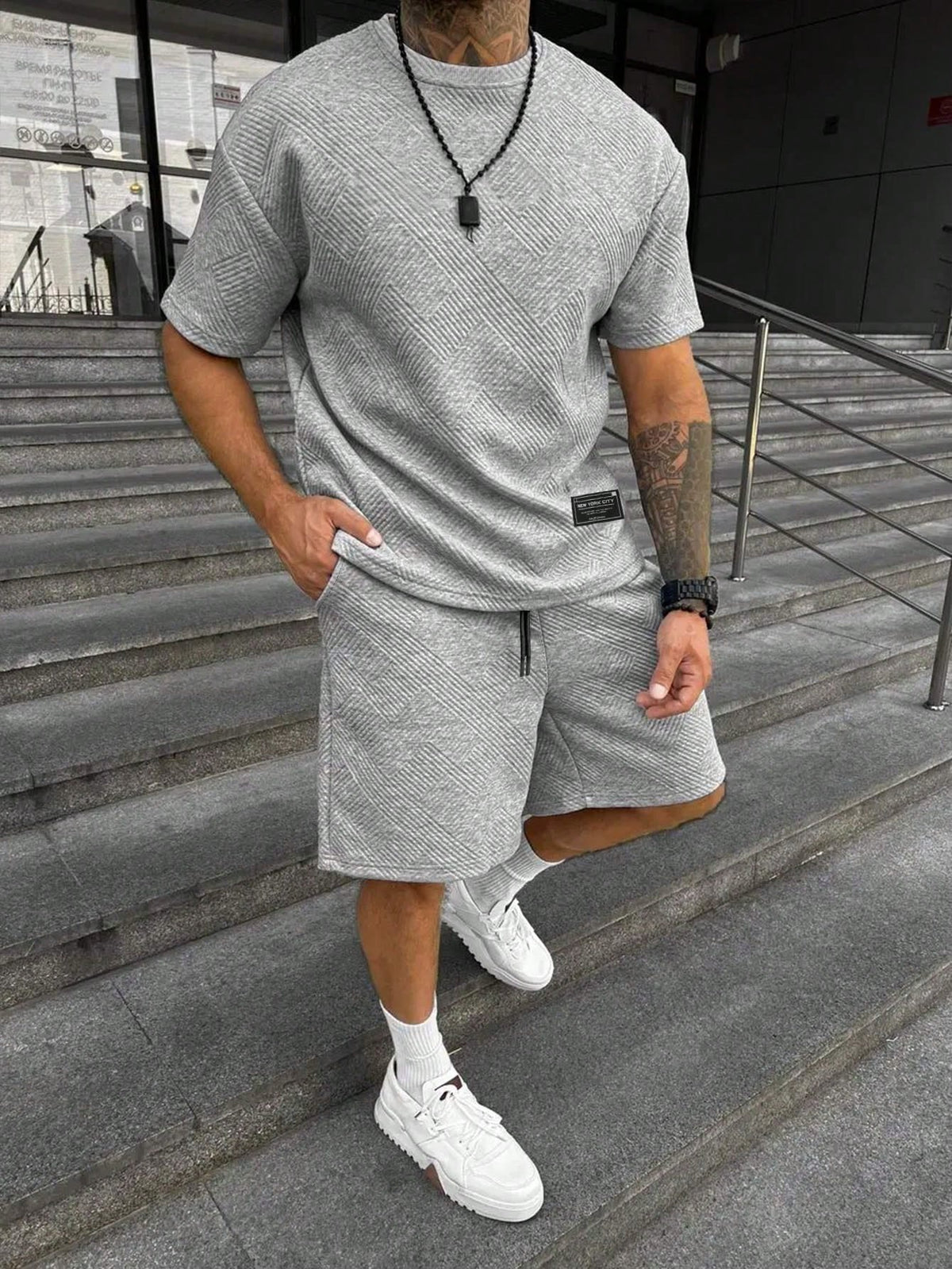 Ottavia | Conjunto Masculino Camiseta Oversized e Shorts Esportivos