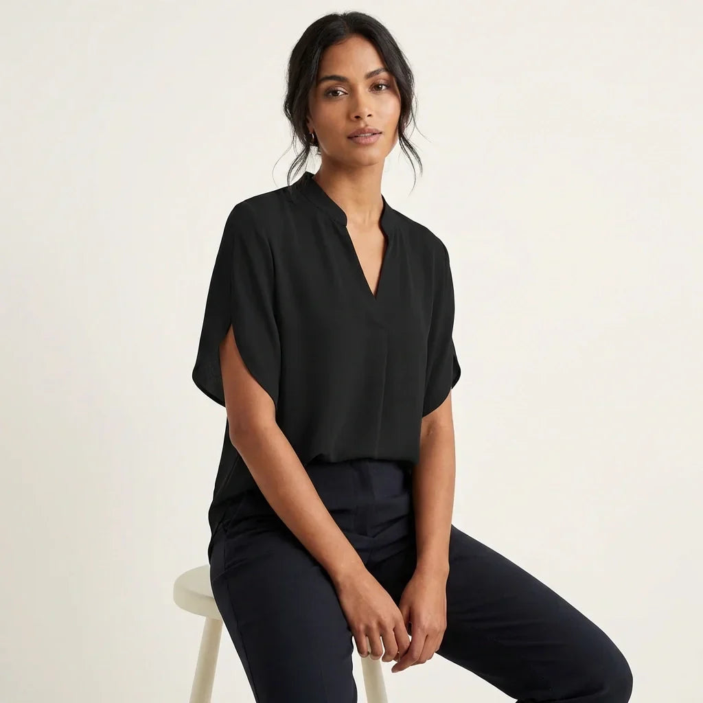 Rosalind | Blusa Feminina Decote em V Manga Curta
