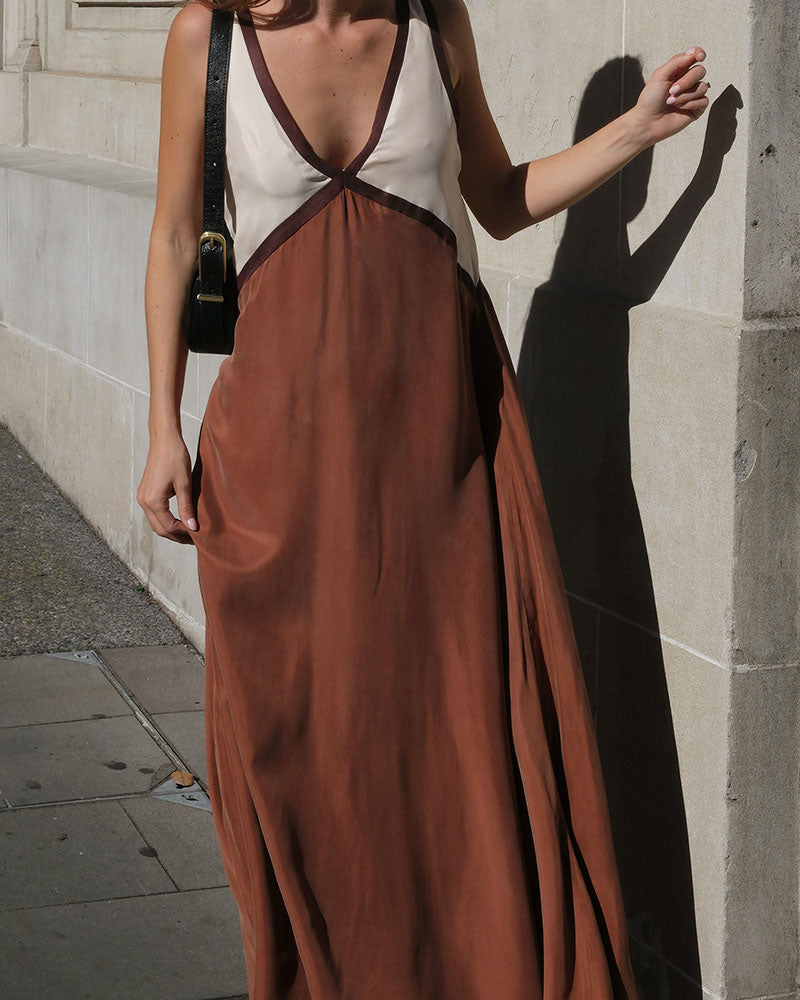 Freya | Vestido Maxi Feminino Decote em V Contraste de Cores