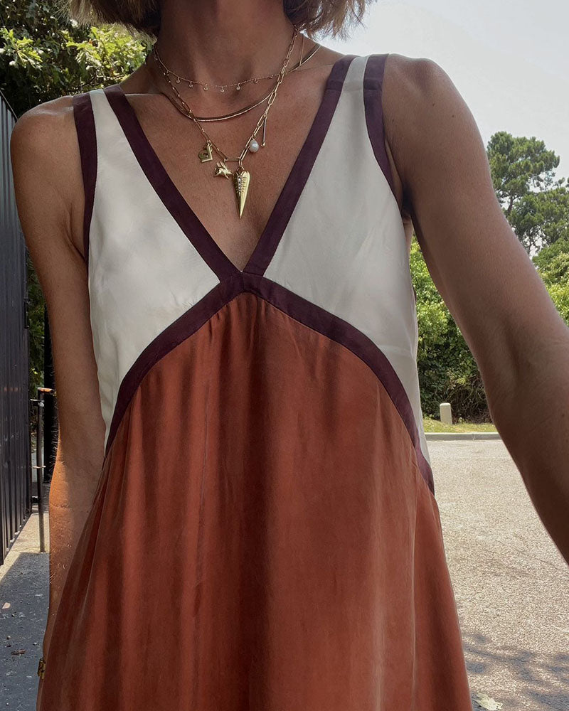 Freya | Vestido Maxi Feminino Decote em V Contraste de Cores