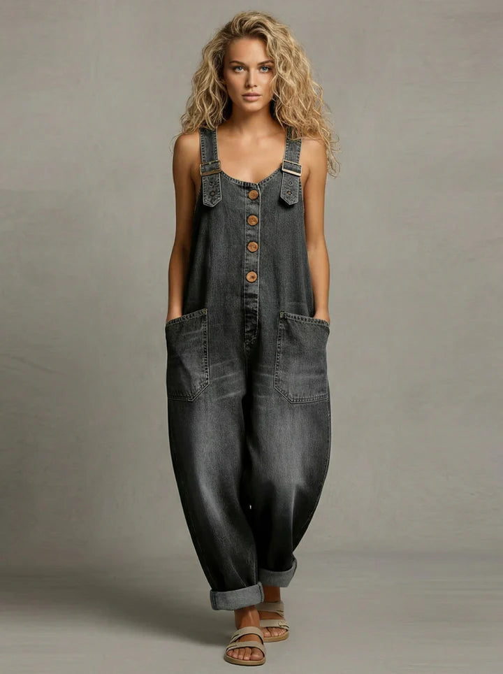 Zinnia | Jardineiras Jeans Femininas Relaxed Bolsos Patch