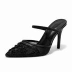 Mira | Mulher Scarpin Mule Bordado Floral Bico Fino