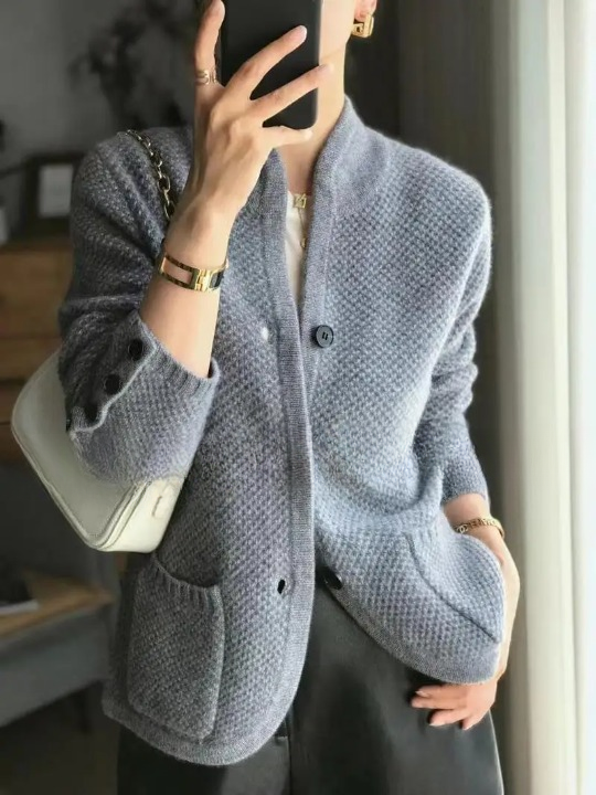 Faye | Cardigan Feminino Caxemira Botões Clássico