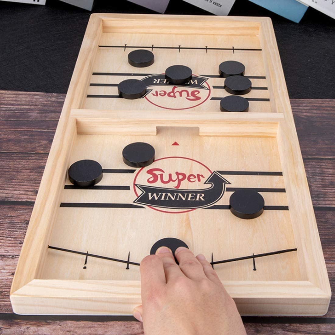 Soraya | Jogo 2 em 1 Futebol de Mesa & Shuffleboard | Madeira, Multifuncional | Para Todas as Idades
