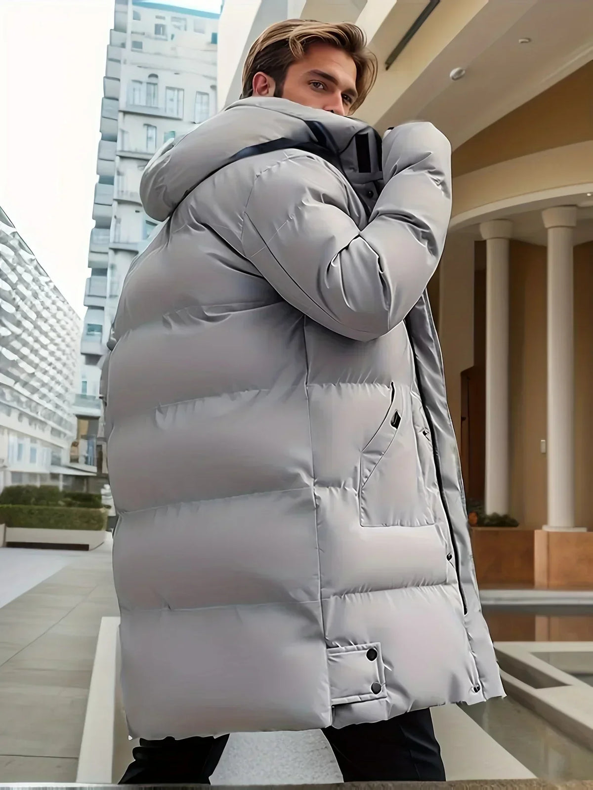 Seraphina | Casaco Puffer com Capuz Masculino Comprimento Médio