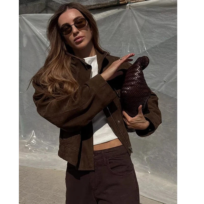 Jaqueta Feminina | Marrom, Bolsos Grandes, Ajuste Slim | Outono 2025