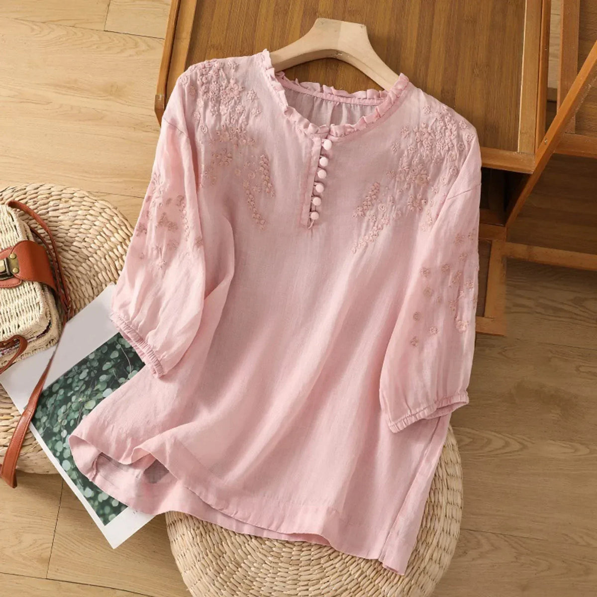 Sabine | Blusa Feminina Bordada Relaxed