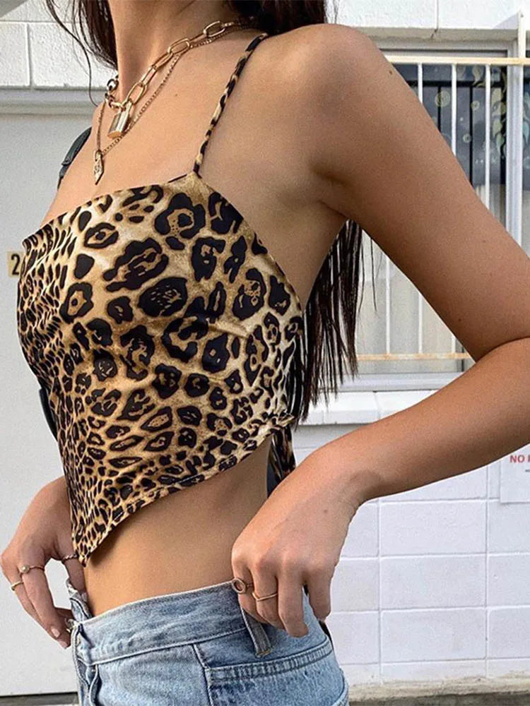 Top Cropped com Padrão Leopardo | Mulher, Sem Mangas, Costas Abertas