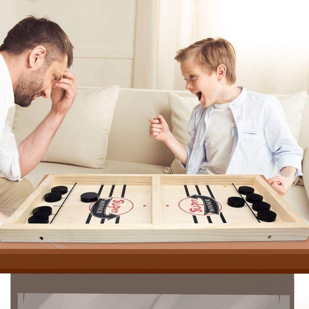 Soraya | Jogo 2 em 1 Futebol de Mesa & Shuffleboard | Madeira, Multifuncional | Para Todas as Idades