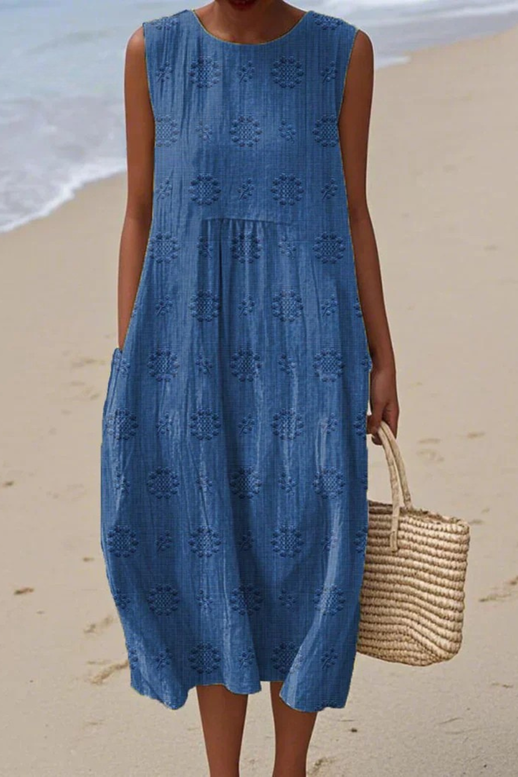Embla | Vestido Midi Feminino sem Mangas com Bordado