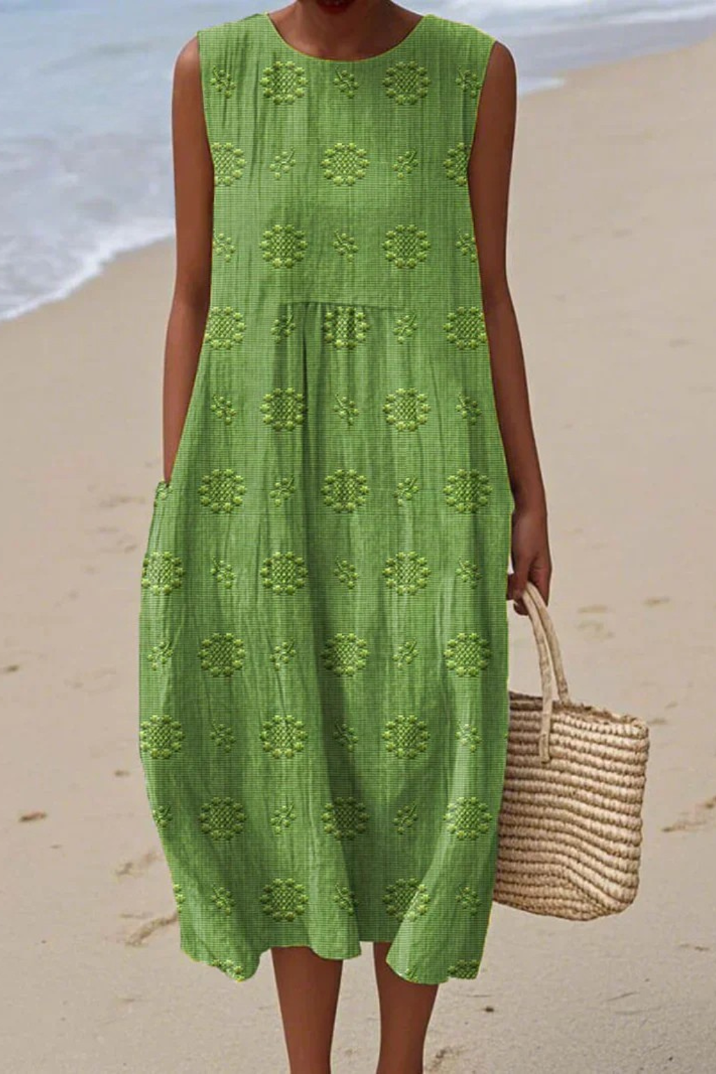 Embla | Vestido Midi Feminino sem Mangas com Bordado