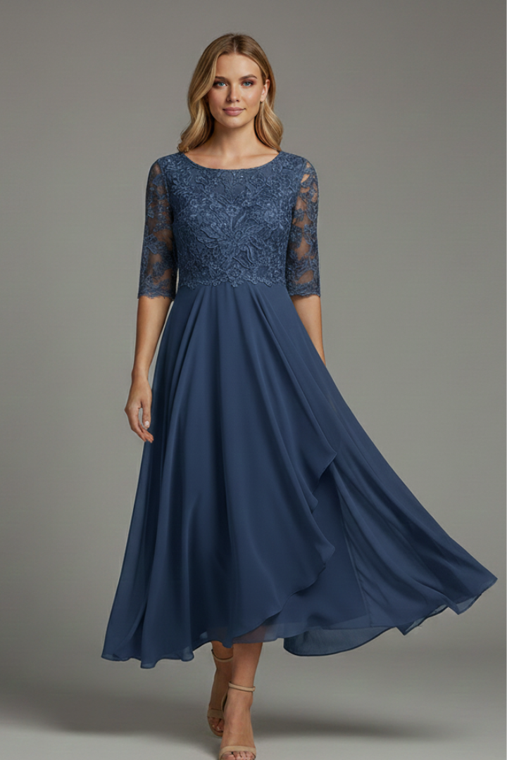 Vestido midi feminino gola redonda manga curta com padrão discreto