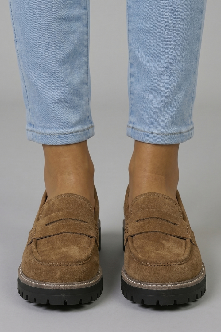 Xanthe | Mocassins Femininos Camurça Bico Redondo