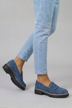Xanthe | Mocassins Femininos Camurça Bico Redondo