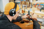 Dione | Headphones Bluetooth Cancelamento Ativo de Ruído Sem Fio