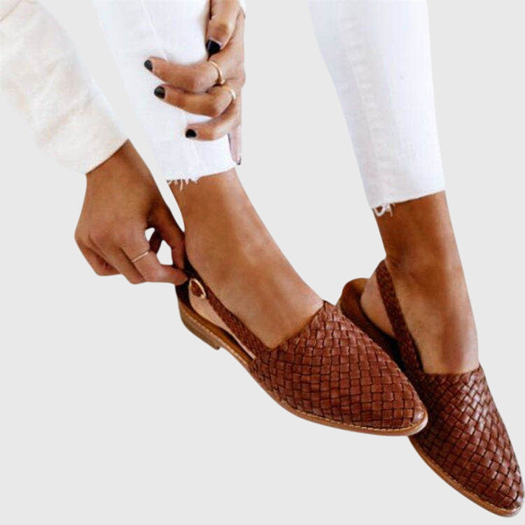 Seraphina | Sapatilhas Femininas Trançadas Slingback Bico Fino