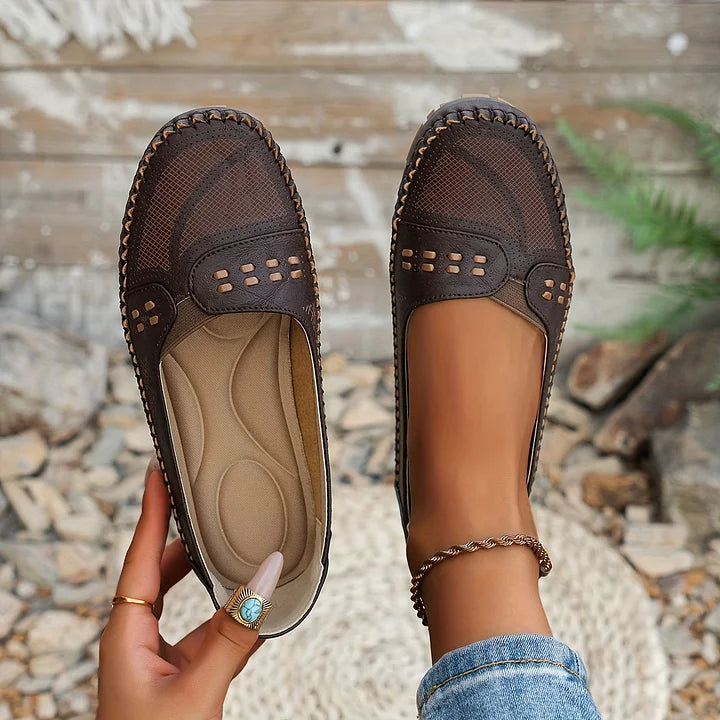 Halcyon | Mulheres Loafers Slip On Perfurados Confortáveis