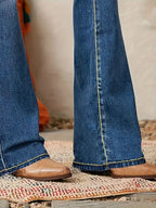 Ottoline | Mulher Jeans Flare Cintura Alta Modelador