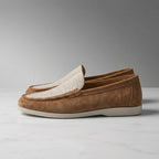 Embla | Mocassins Camurça Costura Manual Palmilha Acolchoada