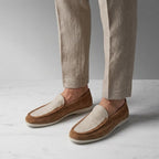 Embla | Mocassins Camurça Costura Manual Palmilha Acolchoada