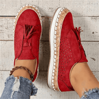 Mulher Ténis Slip-On Perfurado com Borla