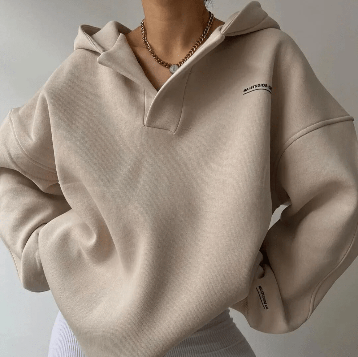 Hazel | Mulher Hoodie Oversized Pullover Gola Entalhada