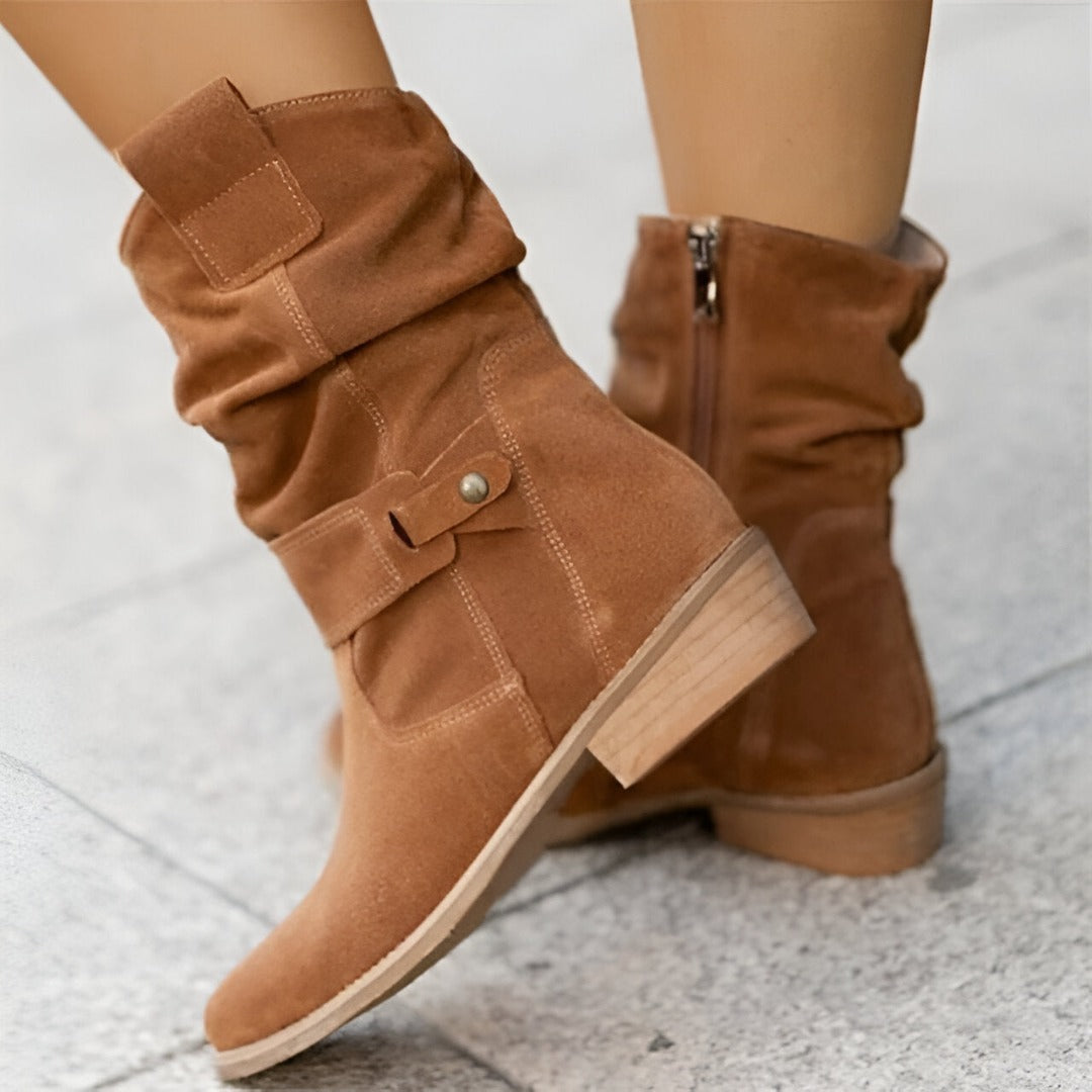Zinnia | Botas Femininas Bico Redondo Salto Baixo Palmilha Macia