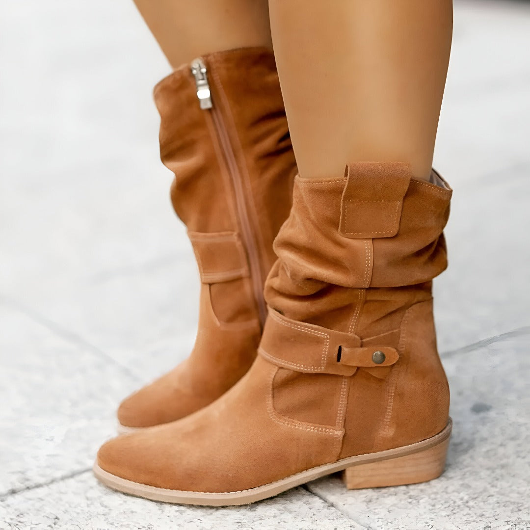 Zinnia | Botas Femininas Bico Redondo Salto Baixo Palmilha Macia