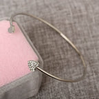 Wren | Pulseira Feminina | Design Elegante e Simples | Dourado, Prateado