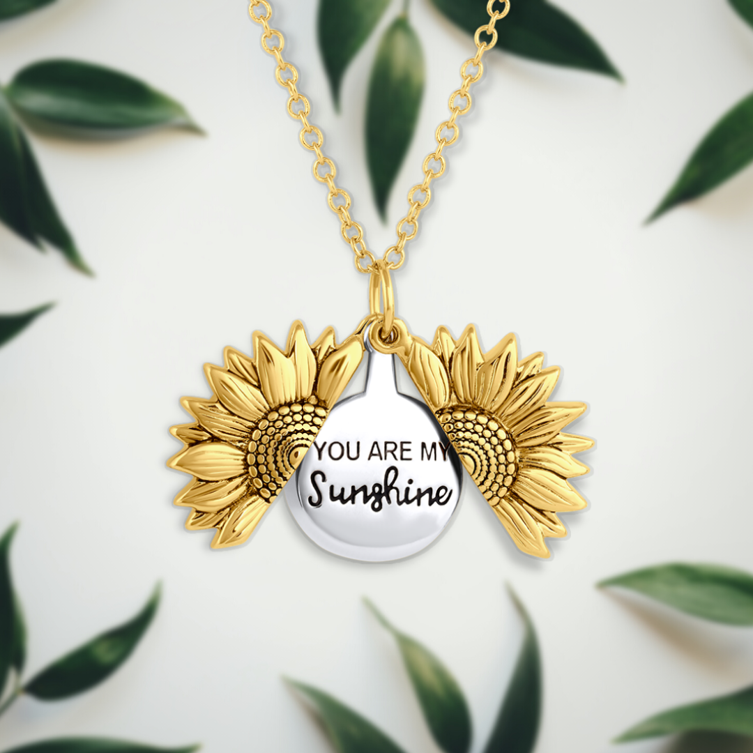 Colar Feminino | Sol, Pingente Delicado, Banhado a Ouro | Elsa